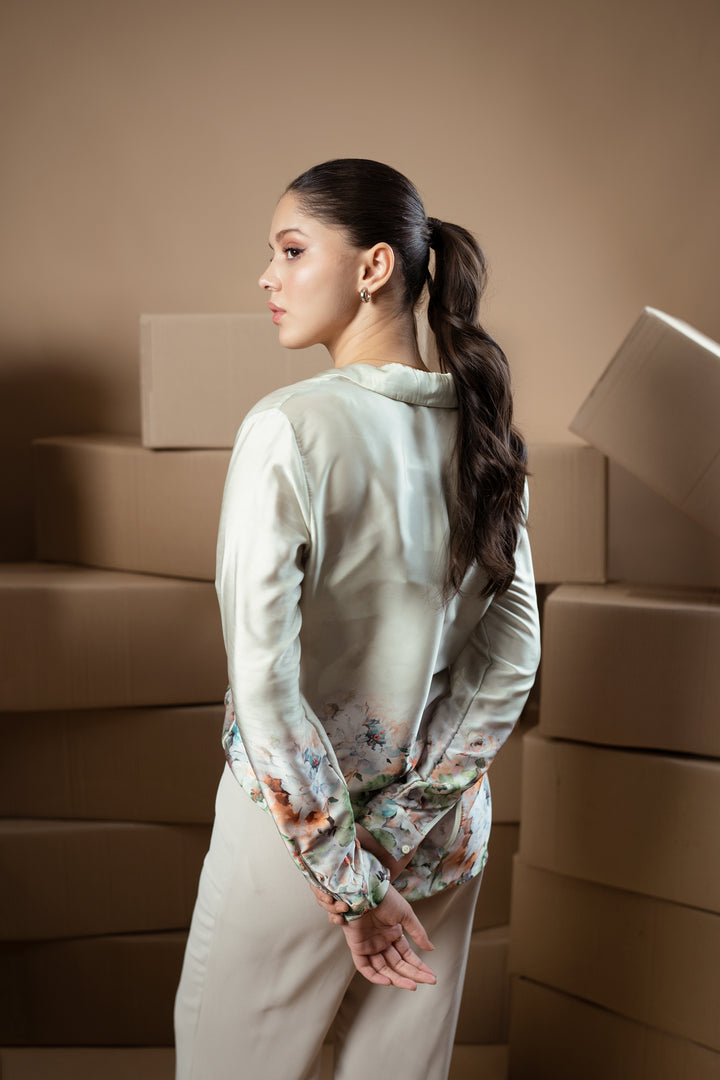Art Eyes Floral Satin Button Up - Licci