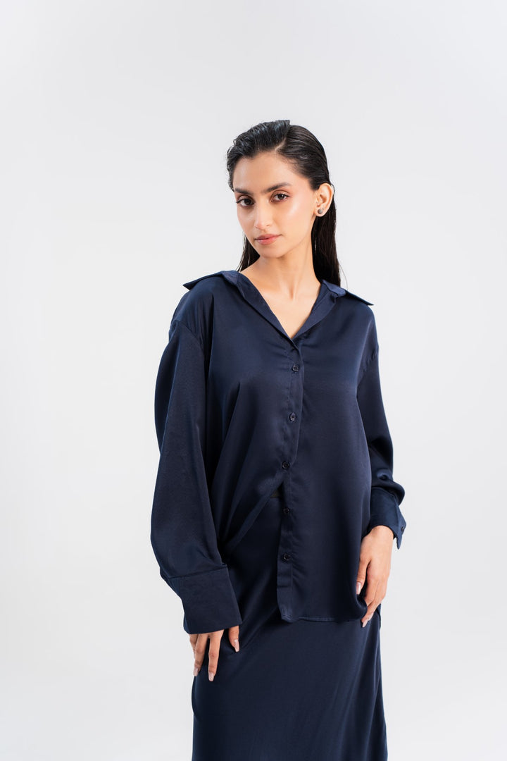 Twilight Satin Collared Button Up - Licci
