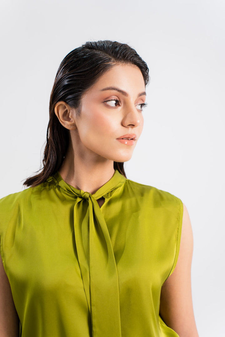 Chloris Sleeveless Tie Up Detail Top - Licci