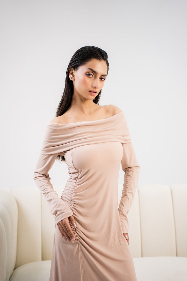 Nomad Ruched Longslit Dress - Licci