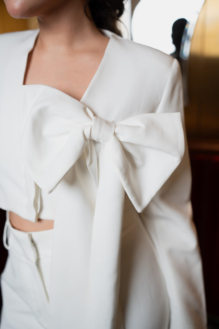 Fluxy Bow Front Top